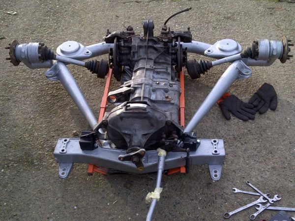FWD V6 (M)